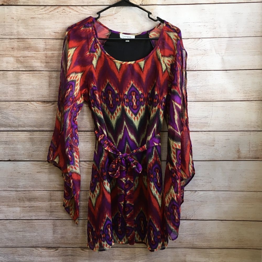 UMGEE BOHO MINI DRESS WITH LARGE BELL SLEEVES IN‎ AZTEC DESIGN